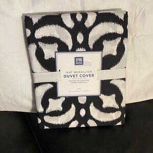 PB Dorm Ikat Medallion Duvet Cover